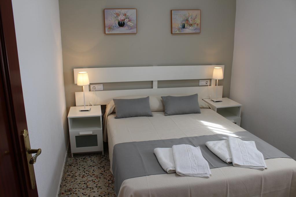 Apartamentos Bolonia Paraiso Exterior foto